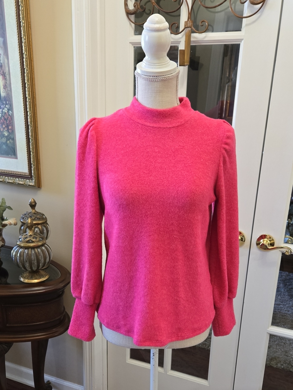 Zenana Hot Pink Mock Neck Long Puff Sleeve Sweater Soft Fluffy Stretch Small EUC